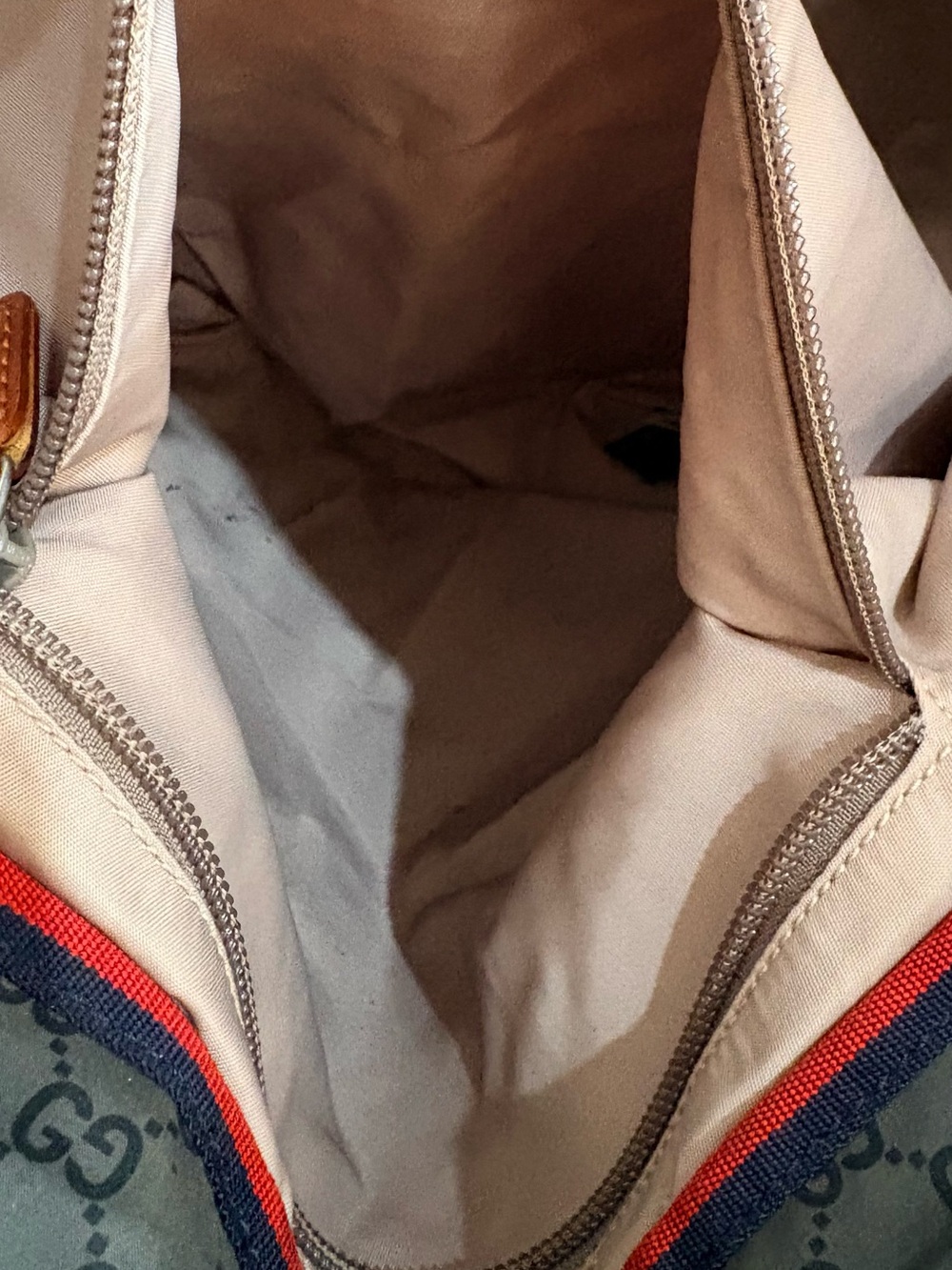 Gucci large tote - Picture 11 of 13